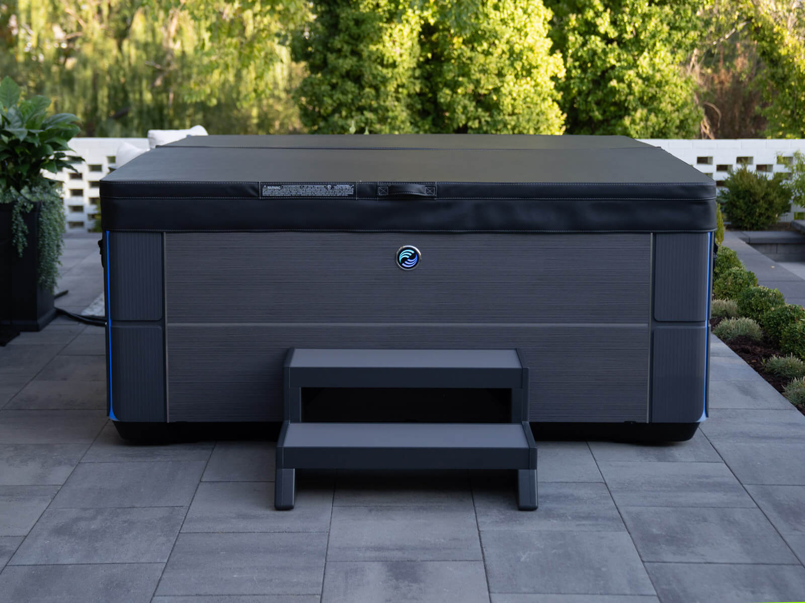 hot-spring-highlife-sovereign-alpinewhite-charcoal-black-cover